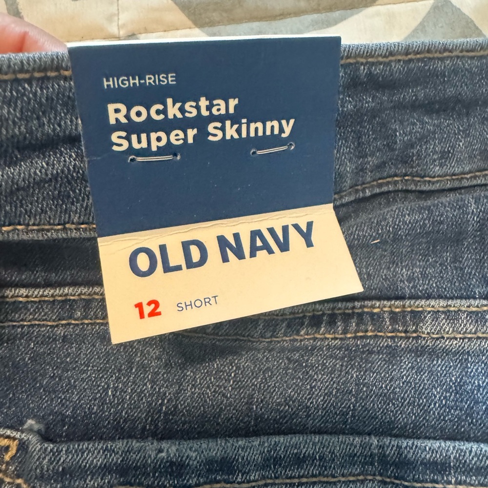 Old Navy Women's Skinny Jeans Denim Jeans.Brand New.